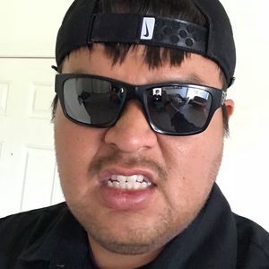 Meet your Posher, Derrick